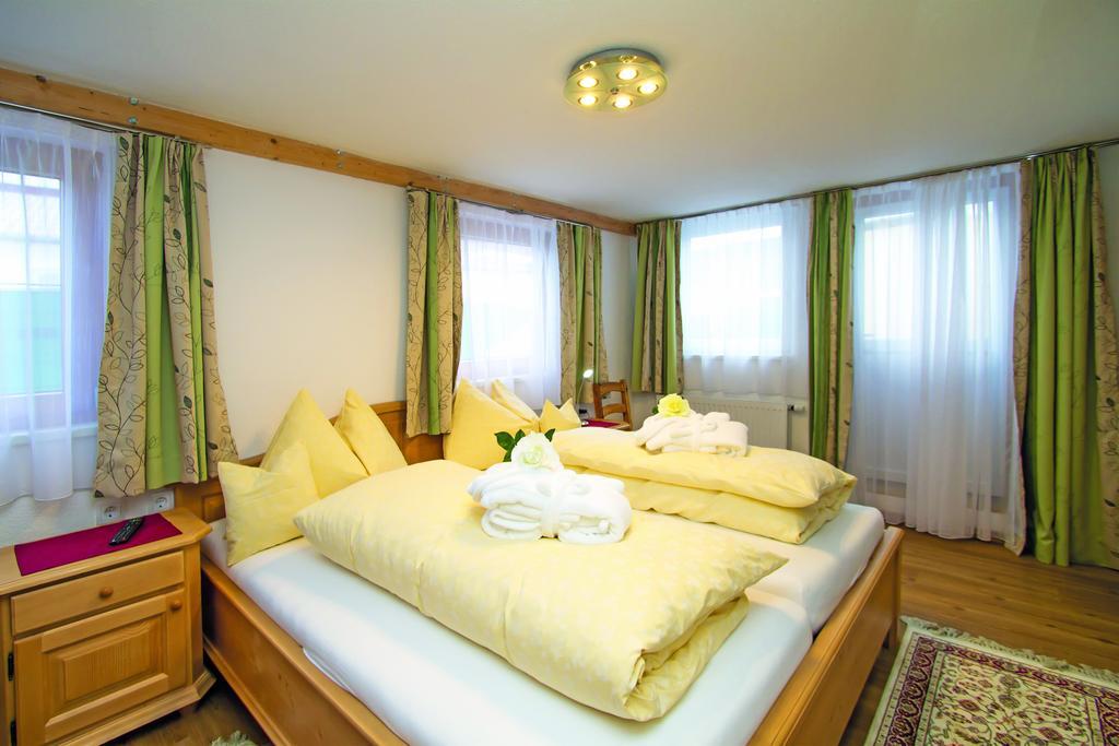 Gertis Ferienwohnung Hochfilzen Rum bild